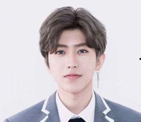 丁禹和蔡徐坤吃瓜视频,揭秘娱乐圈幕后趣闻