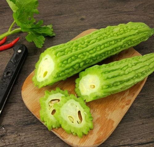 潮汕视频吃瓜是真的吗,真相揭秘还是网络谣言？