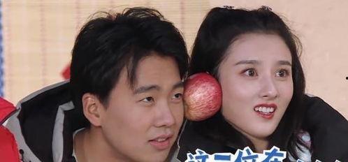 跑男集体吃瓜事件视频,揭秘明星幕后趣事