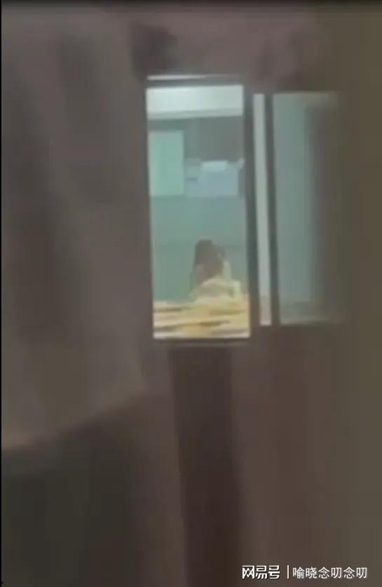 吃瓜青岛女孩视频大全,趣味横生，笑料百出