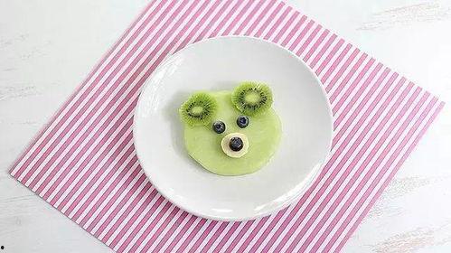 吃蜜瓜的小孩子视频大全,吃蜜瓜小宝贝欢乐瞬间大盘点